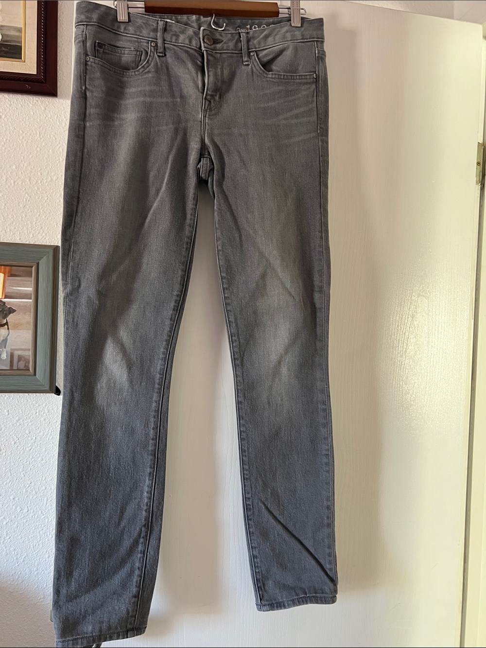 GAP woman’s Grey Slim Straight Jeans
